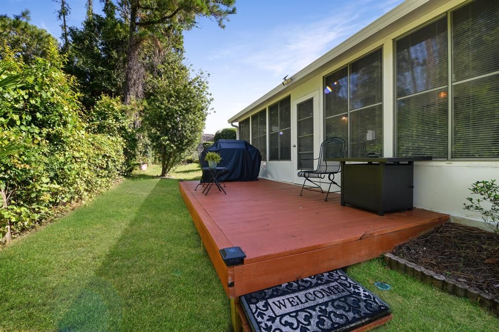 For Sale: $379,900 (2 beds, 2 baths, 1442 Square Feet)