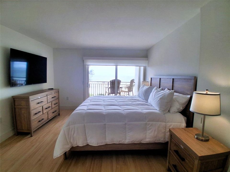 For Rent: $12,000 (2 beds, 2 baths, 1282 Square Feet)