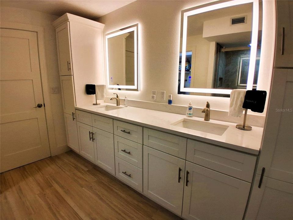 For Rent: $12,000 (2 beds, 2 baths, 1282 Square Feet)