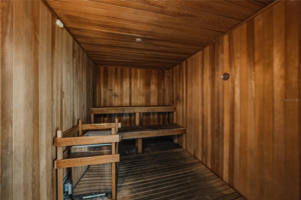 For Rent: $4,500 (2 beds, 2 baths, 1387 Square Feet)