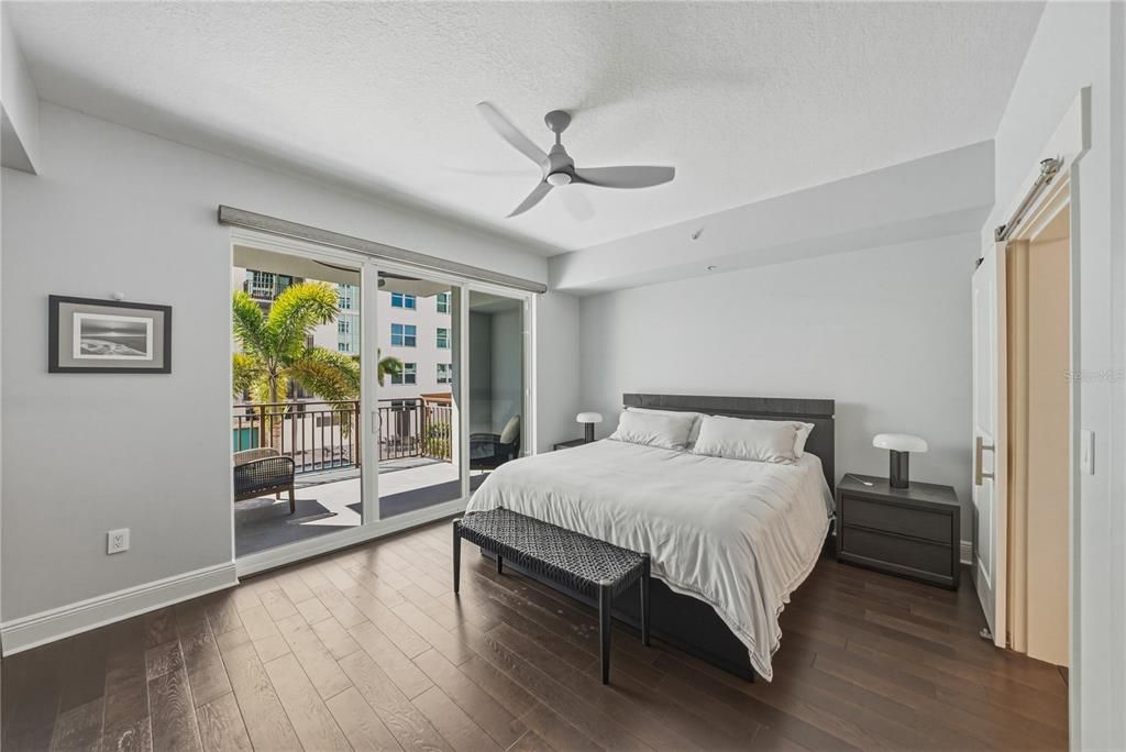 For Rent: $4,500 (2 beds, 2 baths, 1387 Square Feet)