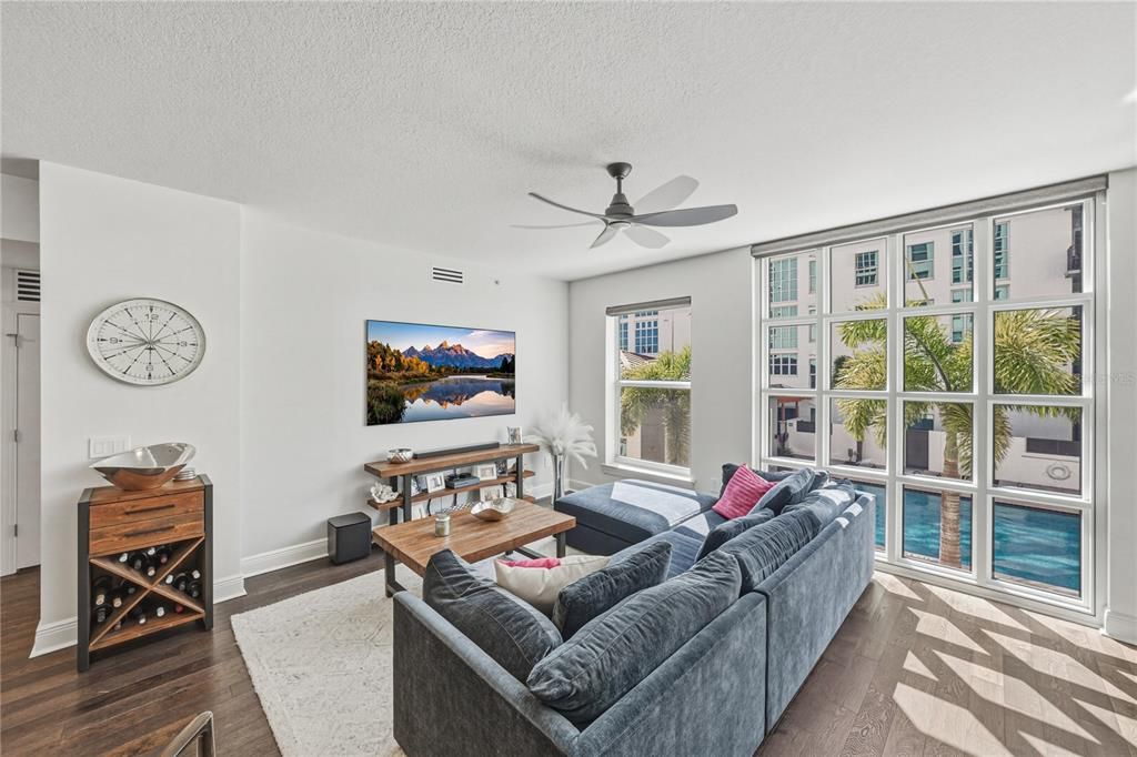 For Rent: $4,500 (2 beds, 2 baths, 1387 Square Feet)