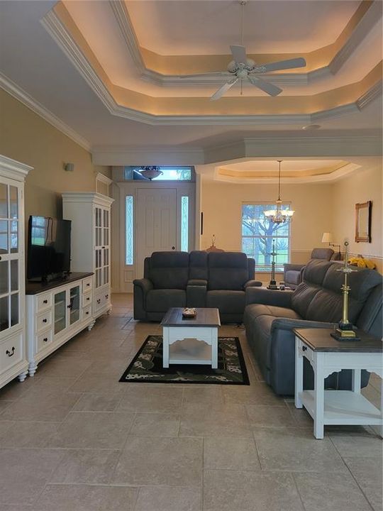 En Venta: $399,000 (3 camas, 2 baños, 1846 Pies cuadrados)