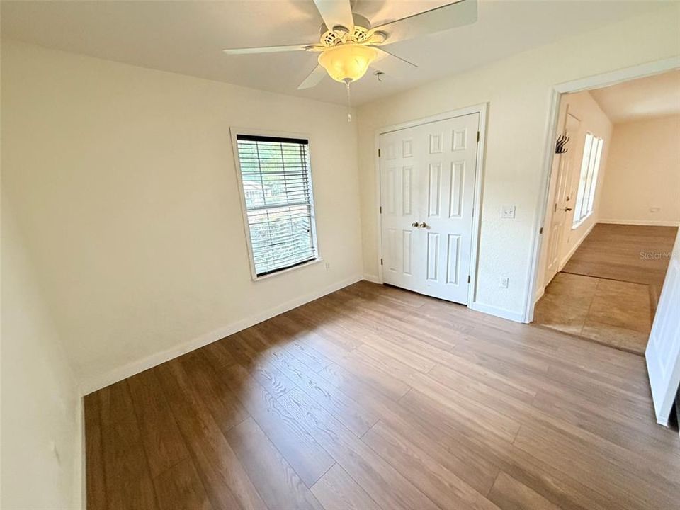 В аренду: $2,300 (4 спален, 2 ванн, 1498 Квадратных фут)