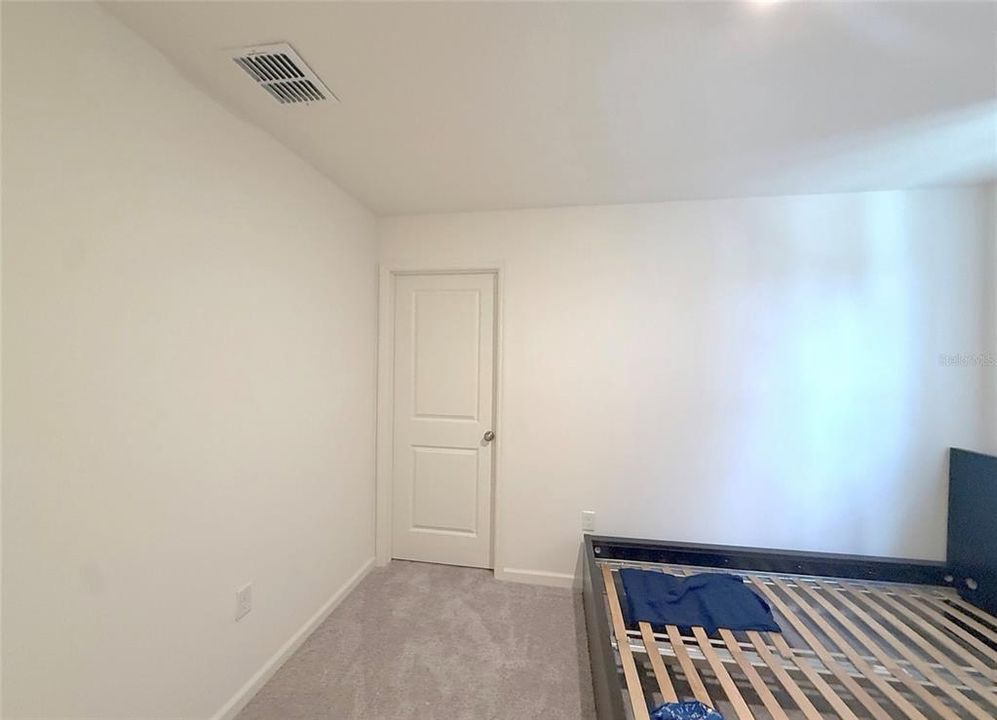 For Rent: $2,300 (4 beds, 2 baths, 1981 Square Feet)