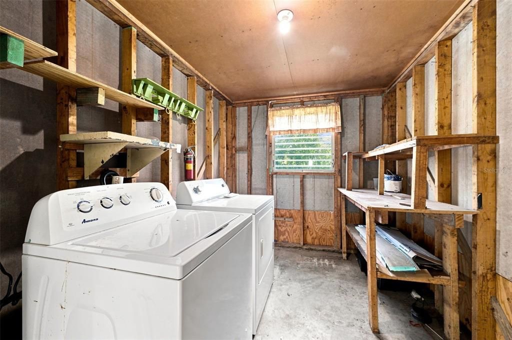 На продажу: $359,900 (3 спален, 1 ванн, 1032 Квадратных фут)
