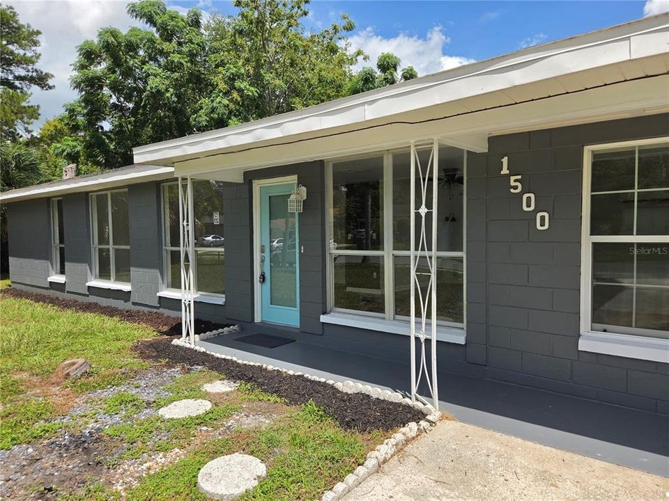 For Sale: $194,900 (4 beds, 1 baths, 1274 Square Feet)