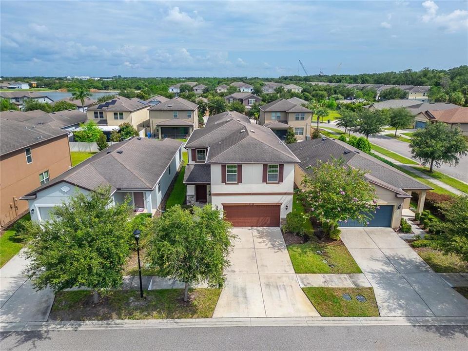 En Venta: $454,900 (4 camas, 2 baños, 2660 Pies cuadrados)