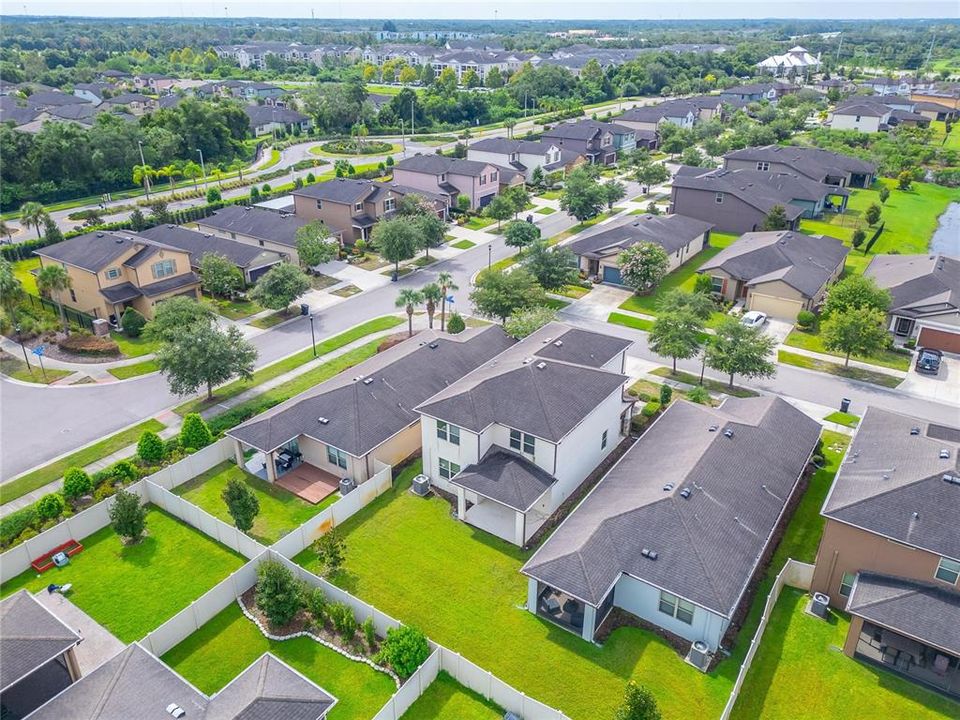 En Venta: $454,900 (4 camas, 2 baños, 2660 Pies cuadrados)