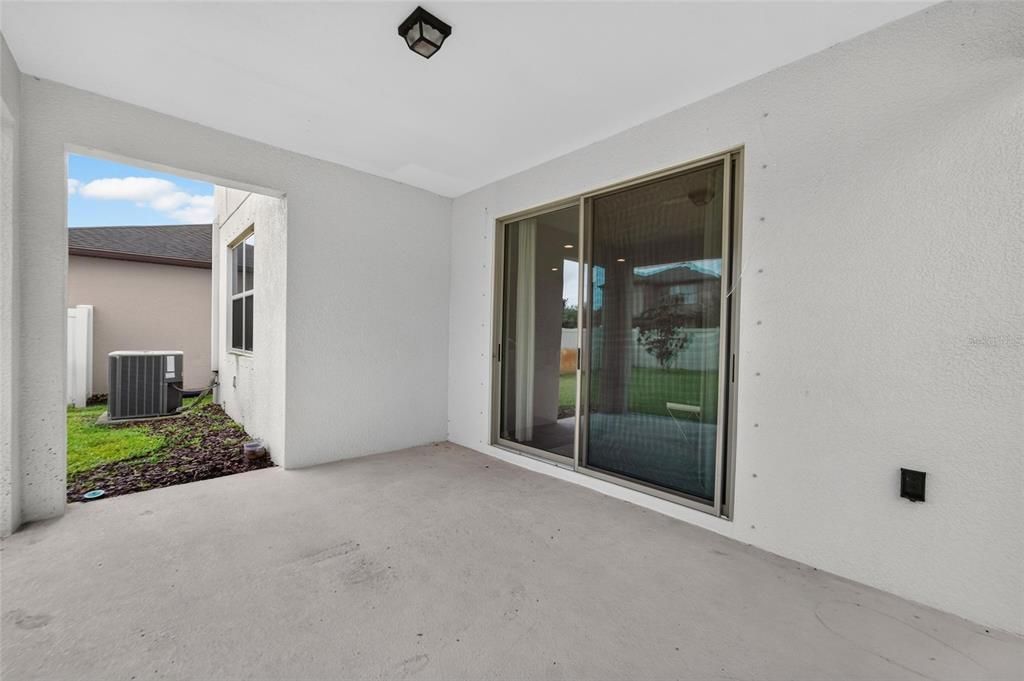 En Venta: $454,900 (4 camas, 2 baños, 2660 Pies cuadrados)