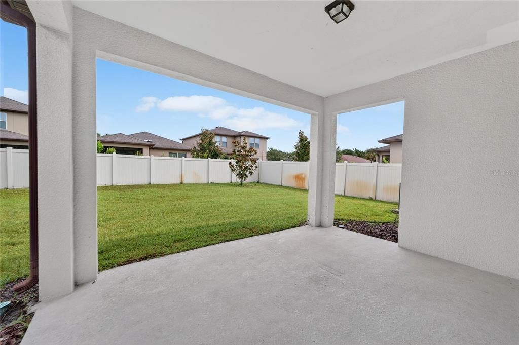 En Venta: $454,900 (4 camas, 2 baños, 2660 Pies cuadrados)