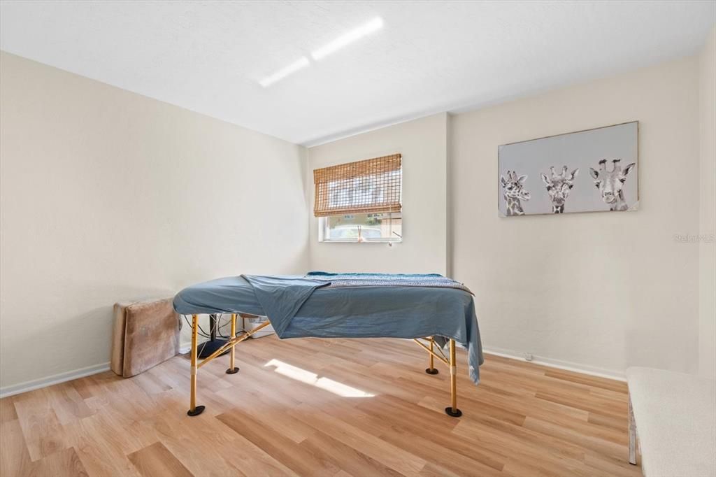 For Sale: $269,000 (2 beds, 2 baths, 1470 Square Feet)
