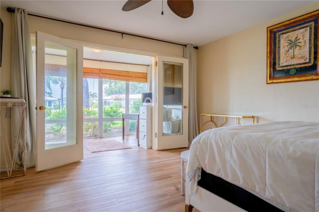 For Sale: $269,000 (2 beds, 2 baths, 1470 Square Feet)