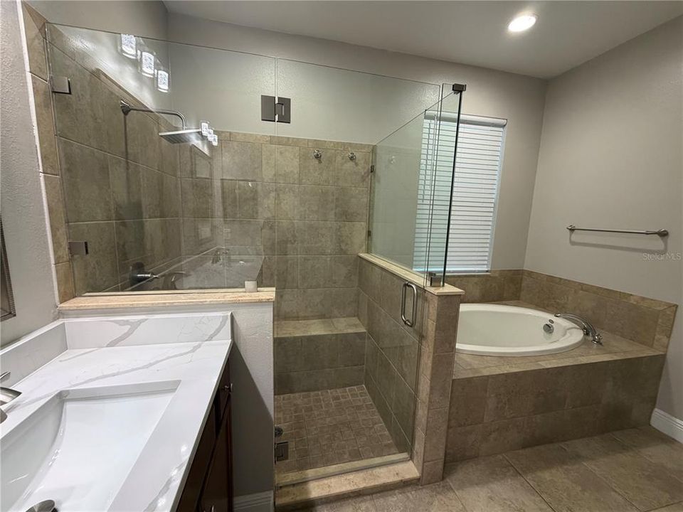 На продажу: $549,900 (4 спален, 3 ванн, 2419 Квадратных фут)