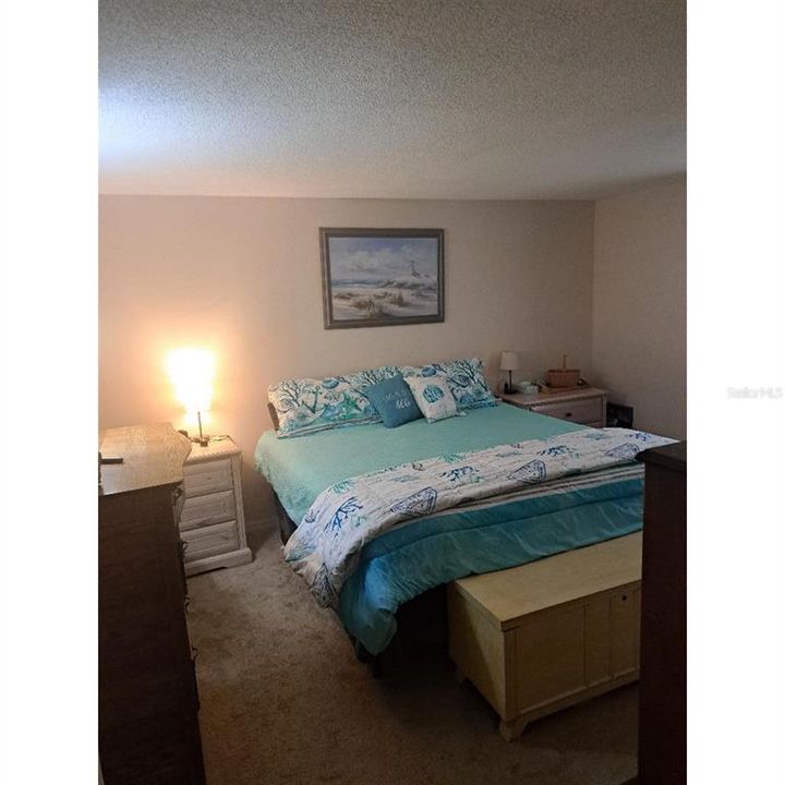 For Sale: $270,000 (3 beds, 2 baths, 1320 Square Feet)