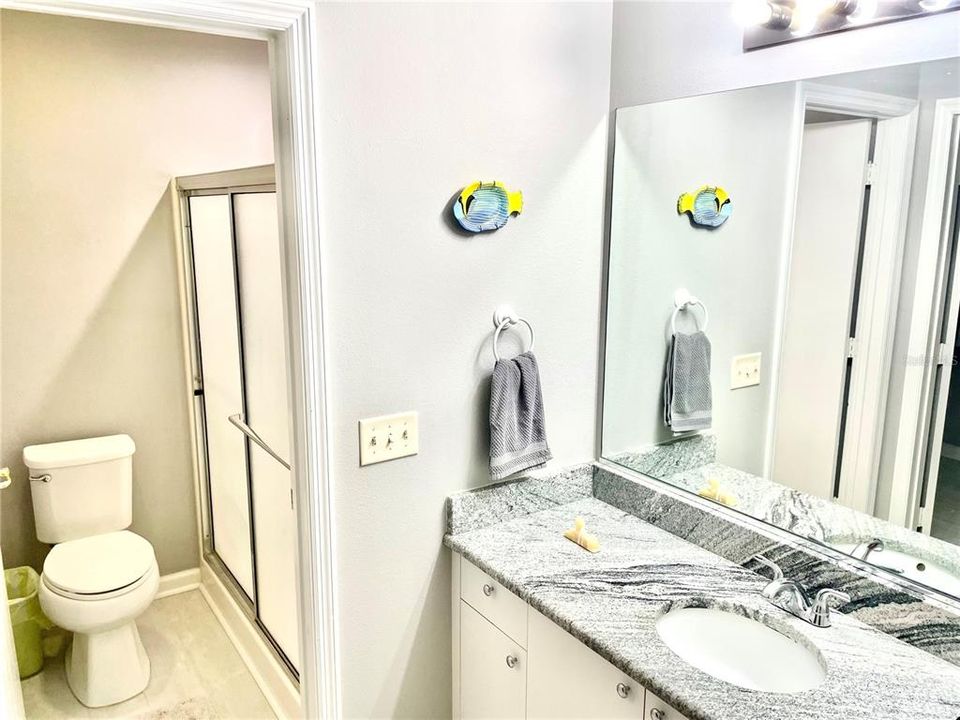 For Sale: $259,000 (2 beds, 2 baths, 1198 Square Feet)