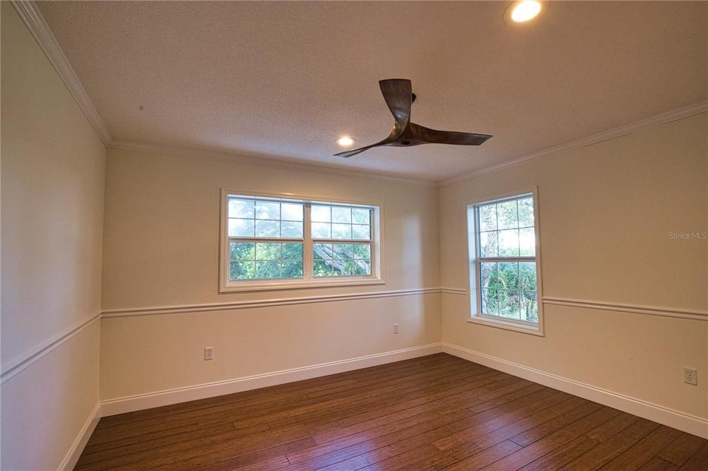 For Sale: $895,500 (4 beds, 2 baths, 2850 Square Feet)