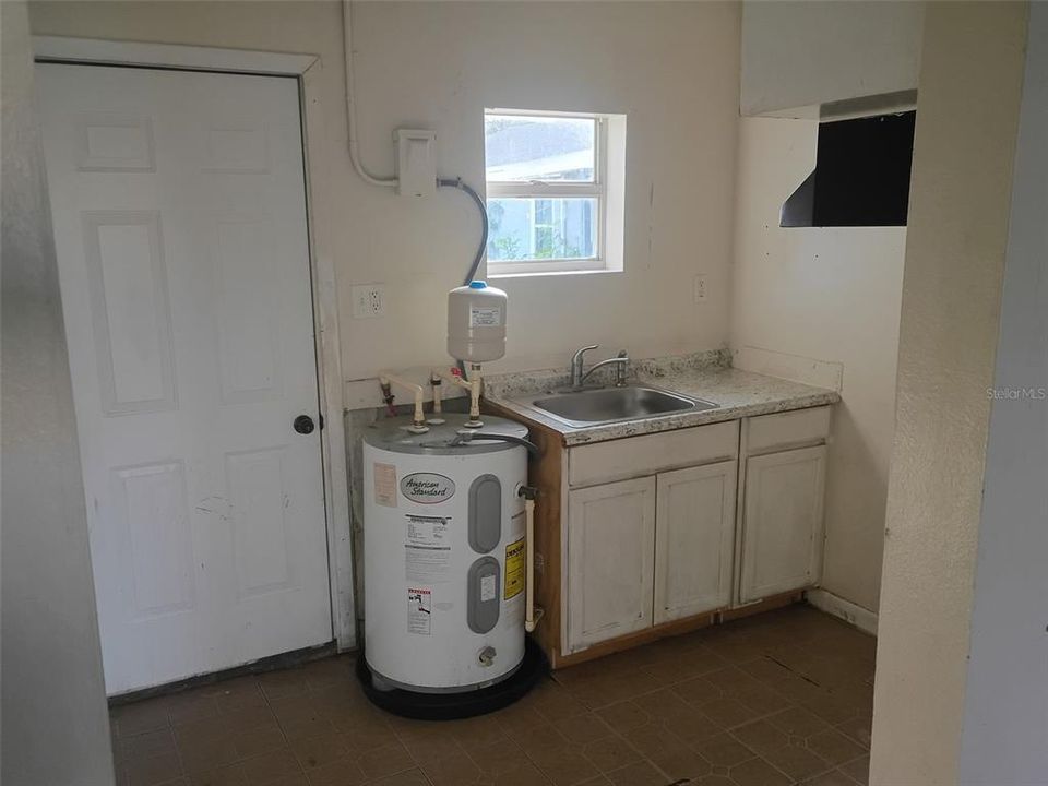 En Renta: $600 (2 camas, 1 baños, 600 Pies cuadrados)