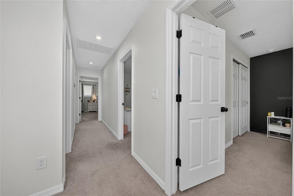En Venta: $565,000 (3 camas, 2 baños, 1836 Pies cuadrados)