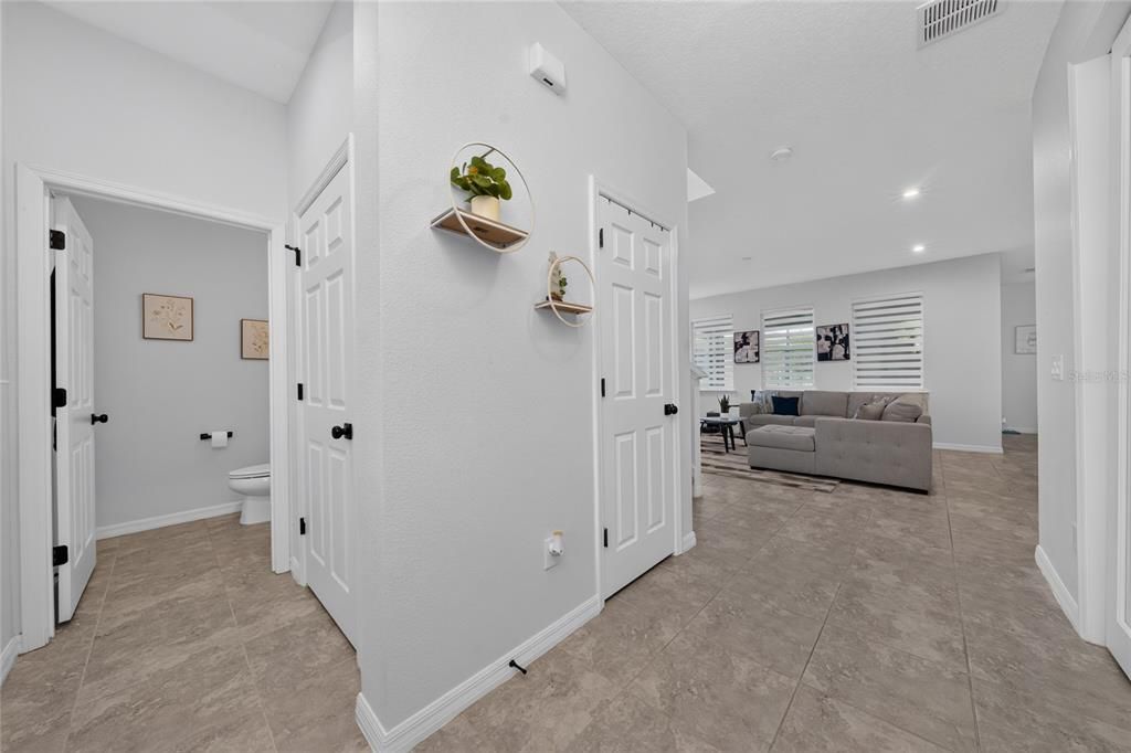 En Venta: $565,000 (3 camas, 2 baños, 1836 Pies cuadrados)