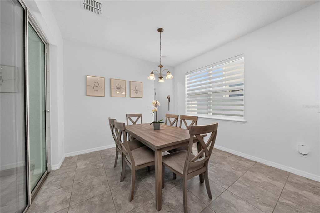 En Venta: $565,000 (3 camas, 2 baños, 1836 Pies cuadrados)