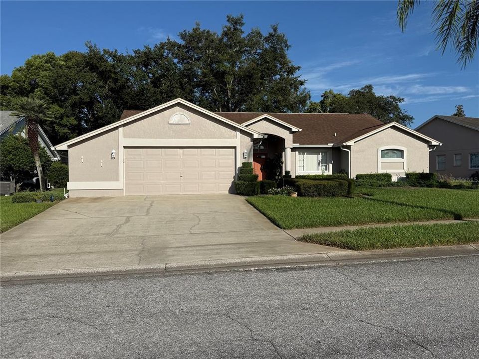 For Sale: $349,990 (3 beds, 2 baths, 1996 Square Feet)
