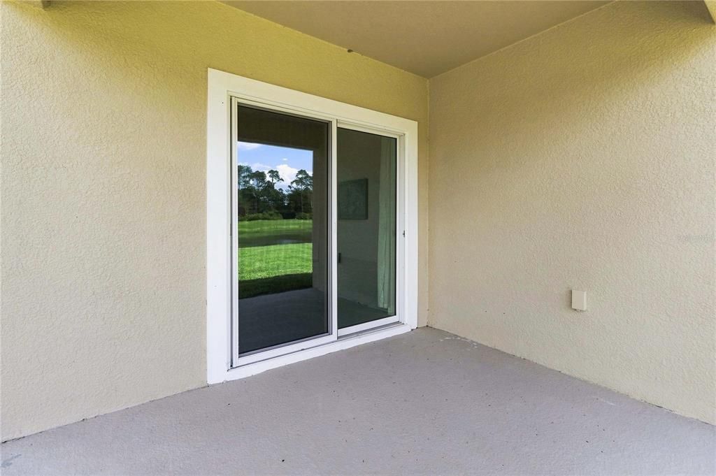 For Rent: $2,890 (4 beds, 2 baths, 1828 Square Feet)