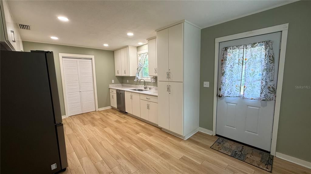 En Venta: $349,000 (3 camas, 1 baños, 1232 Pies cuadrados)
