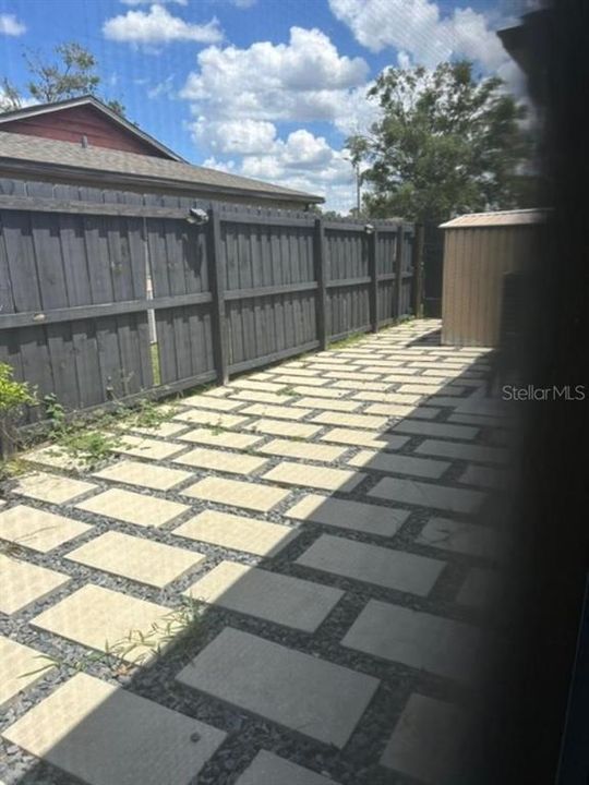 For Rent: $1,900 (2 beds, 2 baths, 953 Square Feet)