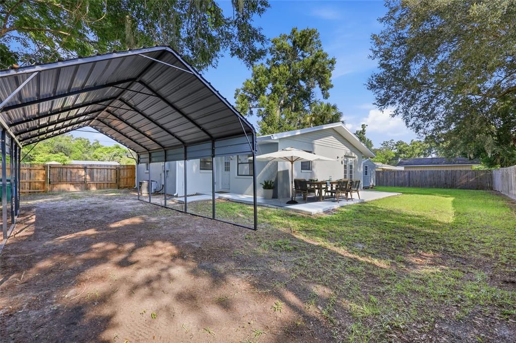 En Venta: $199,999 (3 camas, 2 baños, 2058 Pies cuadrados)