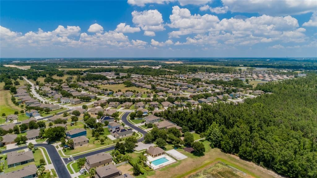На продажу: $450,000 (4 спален, 2 ванн, 1880 Квадратных фут)