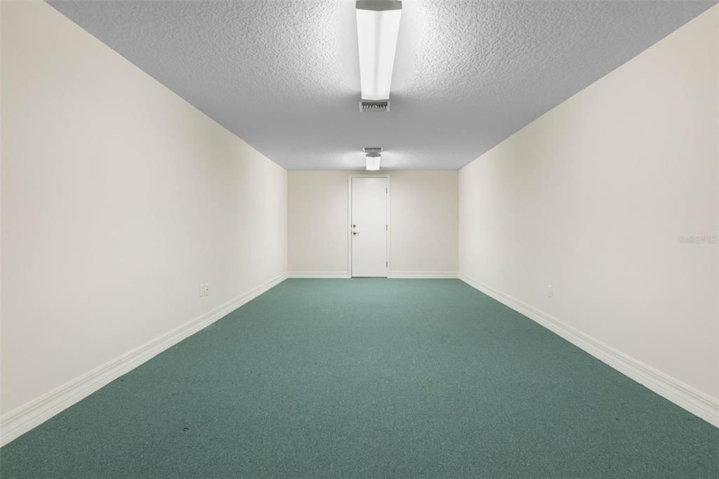 En Venta: $697,000 (4 camas, 3 baños, 3048 Pies cuadrados)