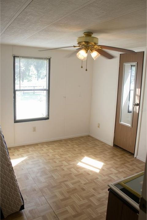 En Venta: $190,000 (3 camas, 2 baños, 1626 Pies cuadrados)