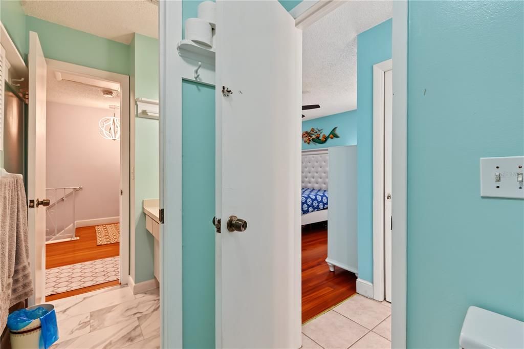 En Venta: $274,444 (3 camas, 1 baños, 1305 Pies cuadrados)