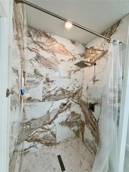 На продажу: $485,000 (4 спален, 2 ванн, 1885 Квадратных фут)