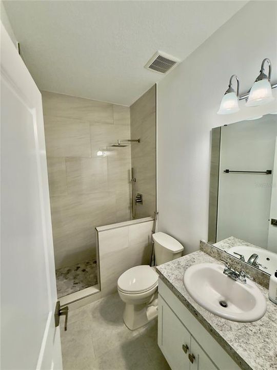 На продажу: $485,000 (4 спален, 2 ванн, 1885 Квадратных фут)