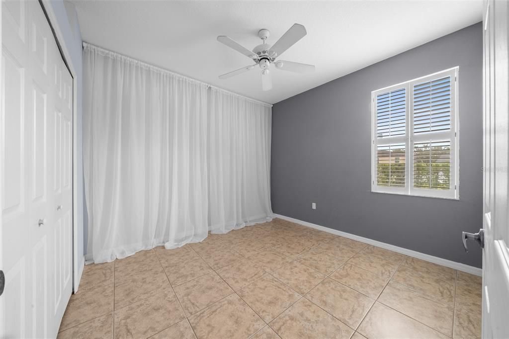 For Sale: $275,000 (3 beds, 2 baths, 1483 Square Feet)