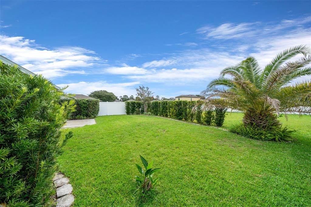 For Sale: $275,000 (3 beds, 2 baths, 1483 Square Feet)