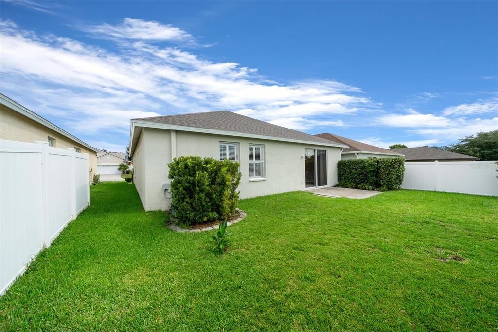 For Sale: $275,000 (3 beds, 2 baths, 1483 Square Feet)