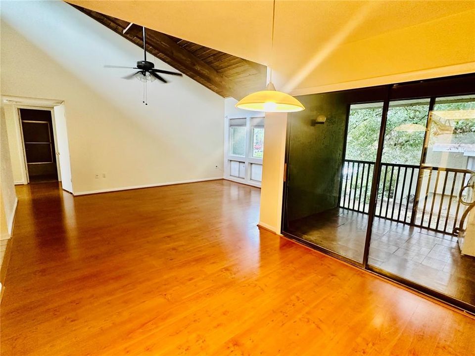 En Venta: $169,900 (3 camas, 2 baños, 1146 Pies cuadrados)