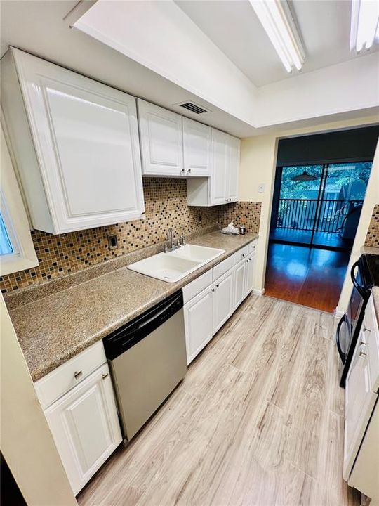 En Venta: $169,900 (3 camas, 2 baños, 1146 Pies cuadrados)