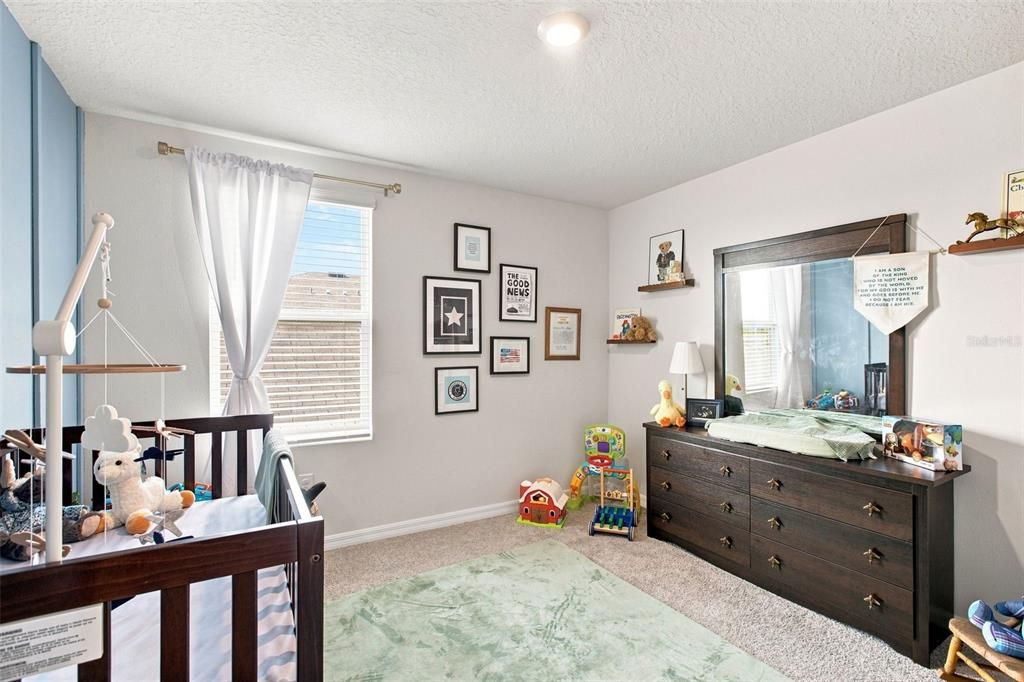 For Sale: $399,000 (5 beds, 3 baths, 2447 Square Feet)