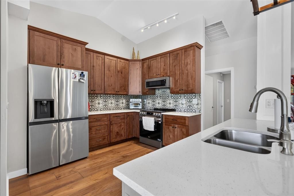 En Venta: $499,999 (3 camas, 2 baños, 1803 Pies cuadrados)
