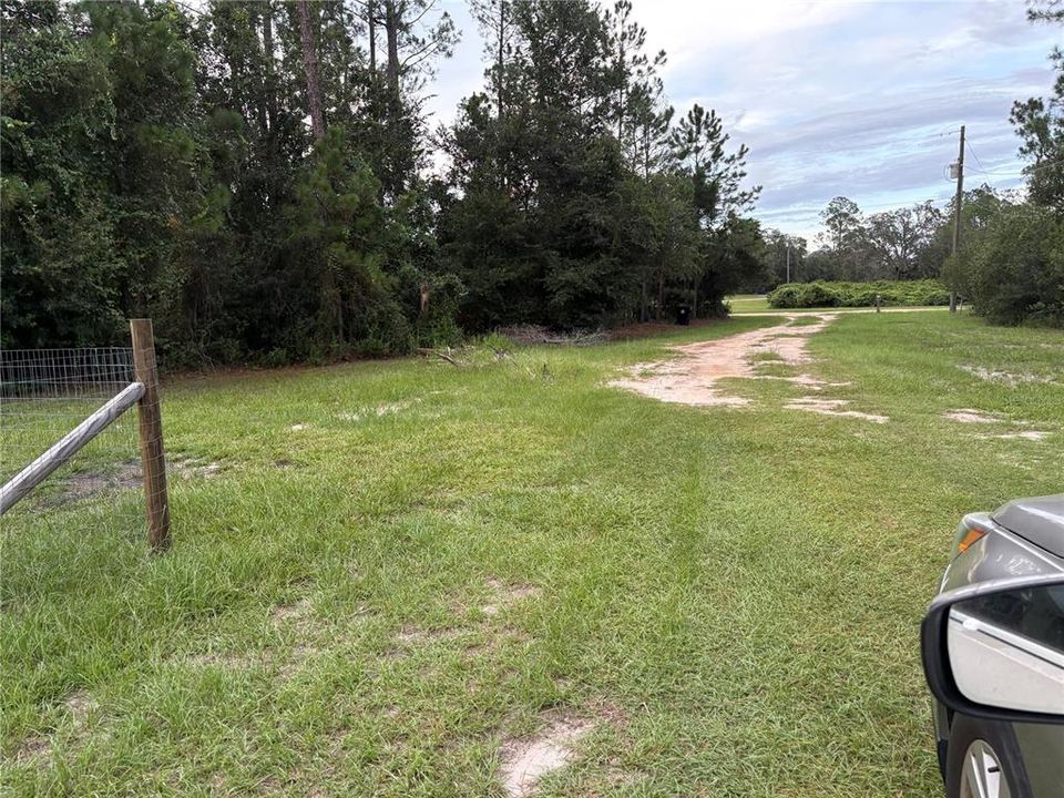For Sale: $249,000 (3 beds, 2 baths, 1404 Square Feet)