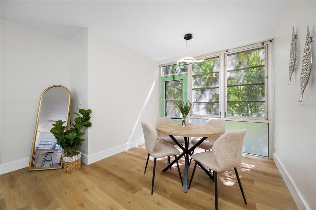 En Venta: $155,000 (2 camas, 2 baños, 855 Pies cuadrados)