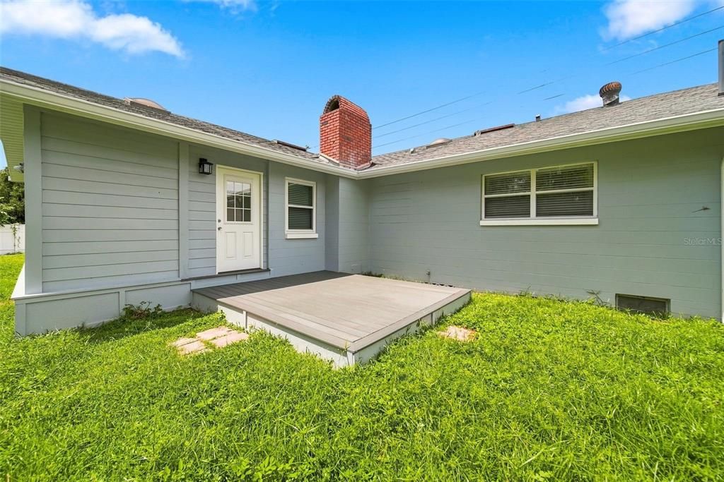 For Sale: $560,000 (3 beds, 2 baths, 1764 Square Feet)