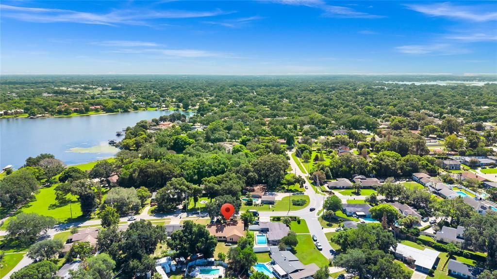En Venta: $545,000 (3 camas, 2 baños, 2739 Pies cuadrados)