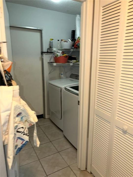 En Venta: $299,000 (3 camas, 2 baños, 1298 Pies cuadrados)