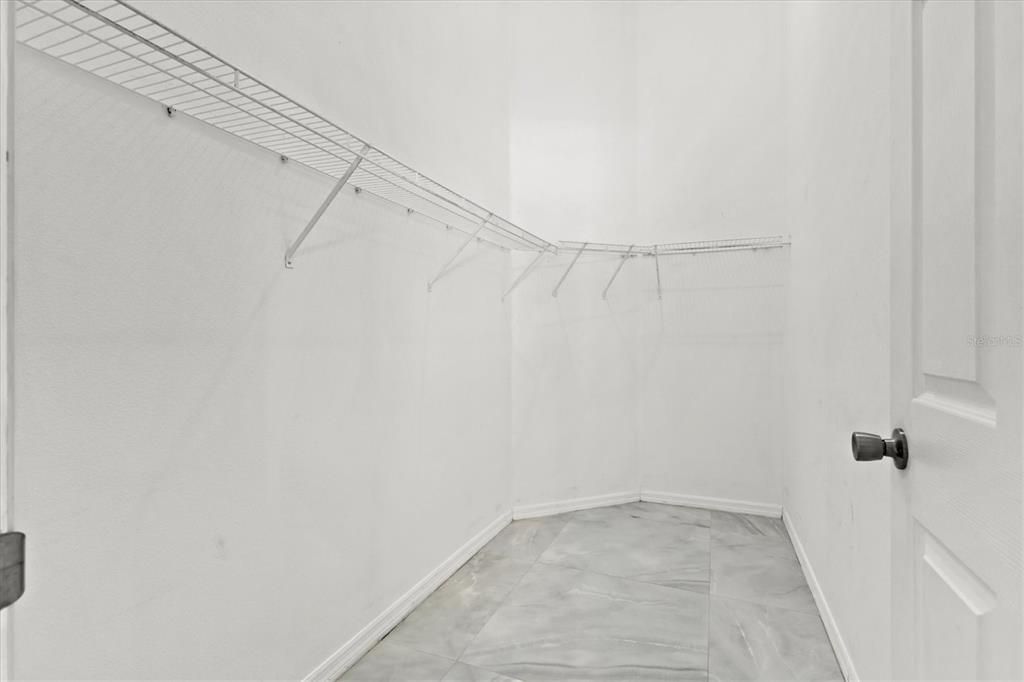 En Venta: $399,000 (3 camas, 2 baños, 1576 Pies cuadrados)