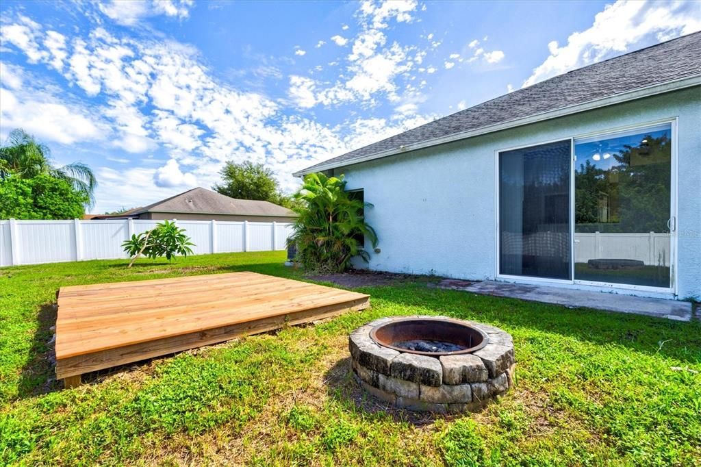 En Venta: $399,000 (3 camas, 2 baños, 1576 Pies cuadrados)